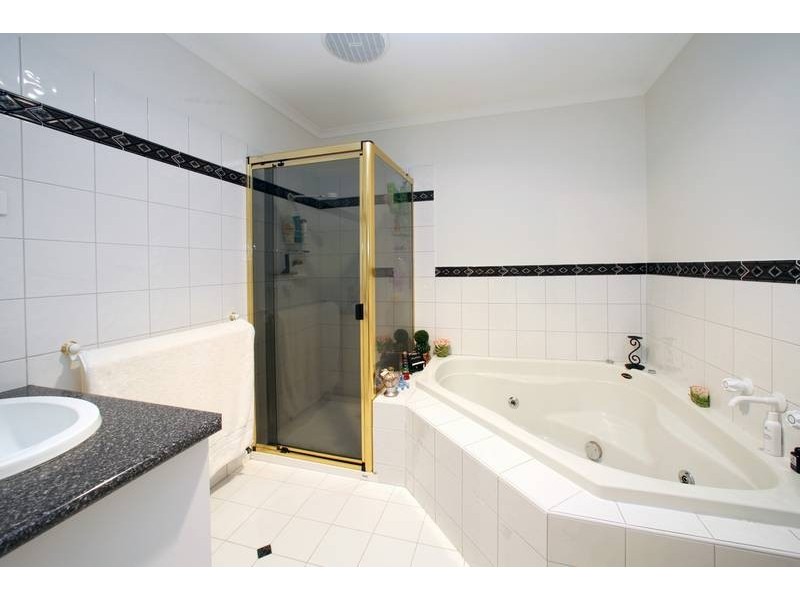 23 Salerno Way, Rowville VIC 3178