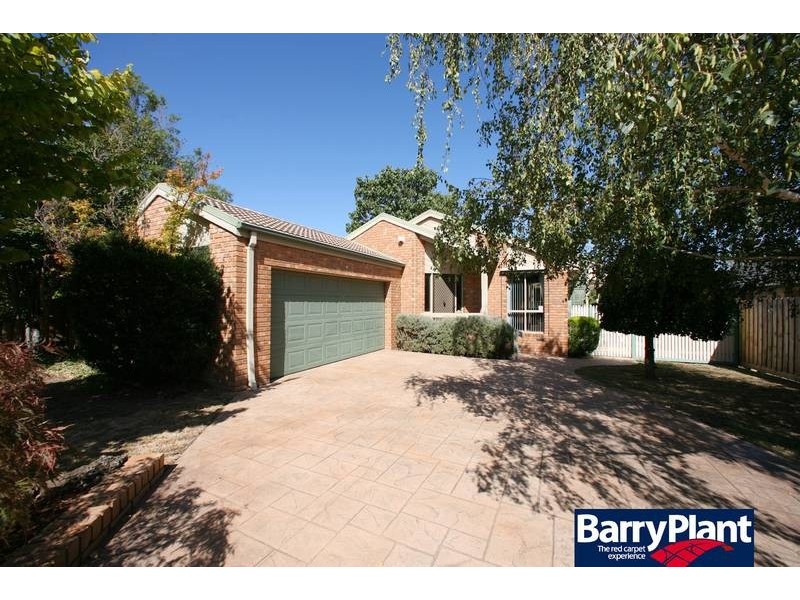 24 Turramurra Drive, Rowville VIC 3178