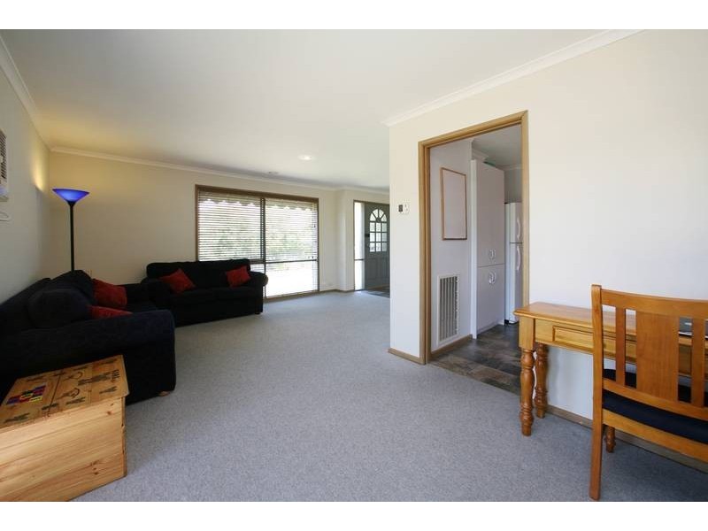 62 Bellfield Drive, Lysterfield VIC 3156