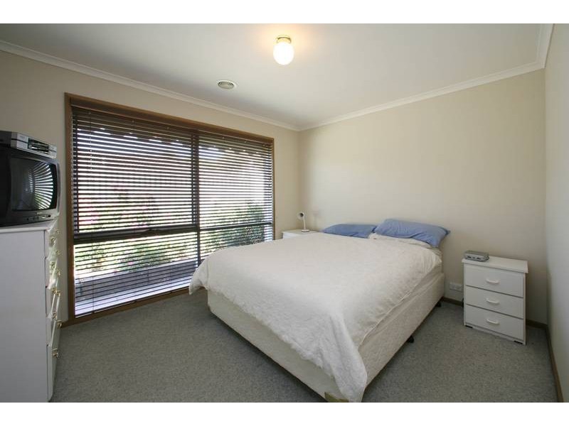 62 Bellfield Drive, Lysterfield VIC 3156