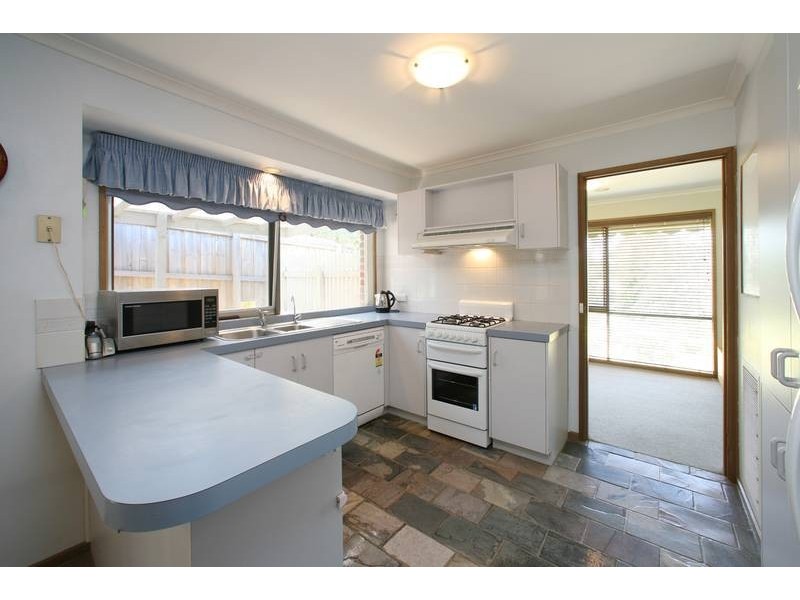 62 Bellfield Drive, Lysterfield VIC 3156