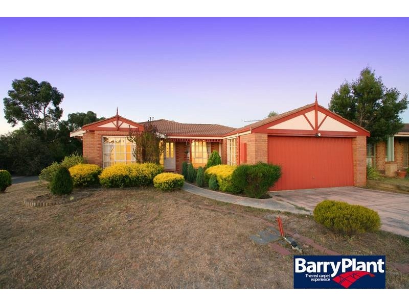 17 Peartree Place, Knoxfield VIC 3180