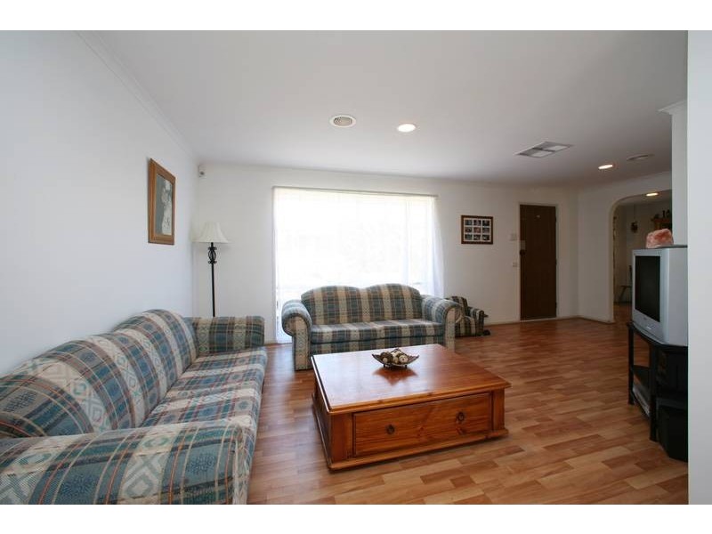 113 Kellbourne Drive, Rowville VIC 3178