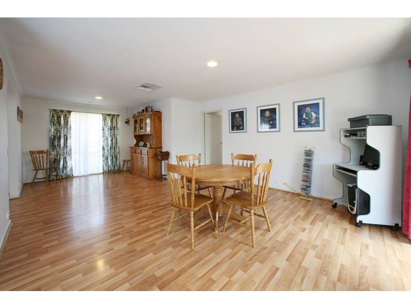 113 Kellbourne Drive, Rowville VIC 3178