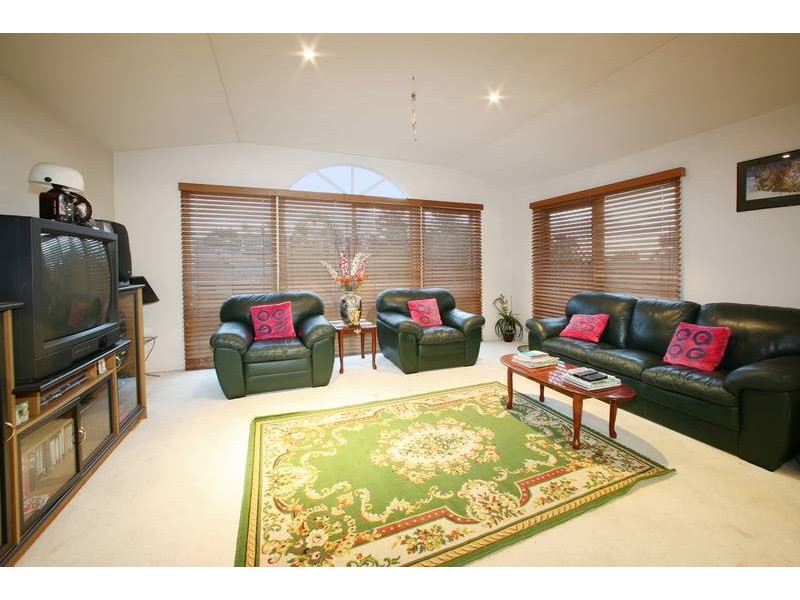 155 Turramurra Drive, Rowville VIC 3178