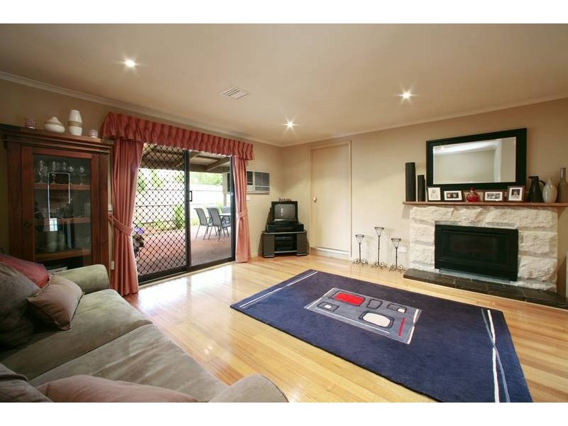 2 Jasmine Court, Rowville VIC 3178