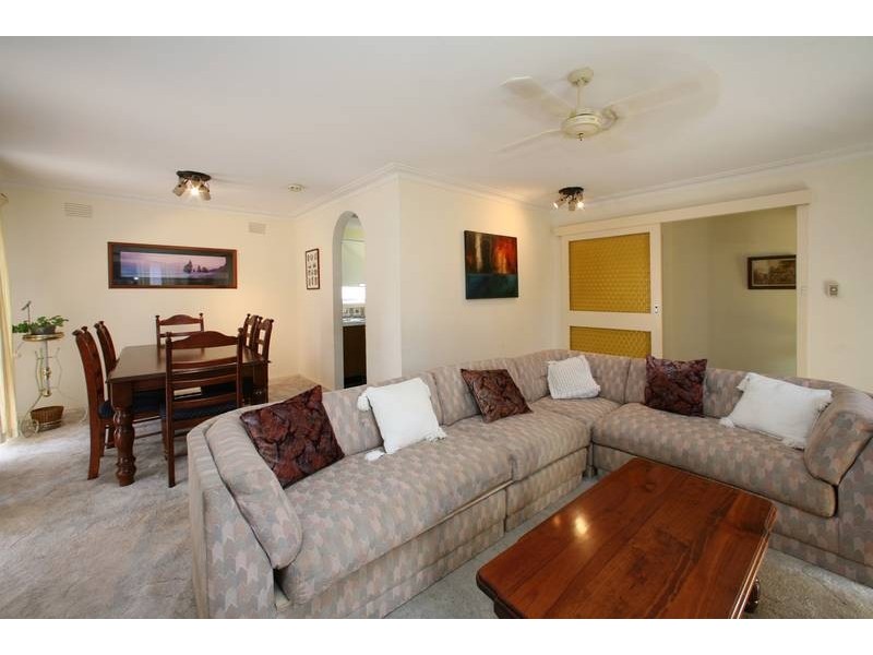 18 Carol Street, Scoresby VIC 3179