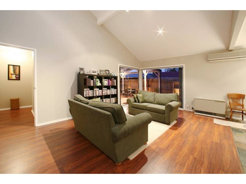 17 Taylors Lane, Rowville VIC 3178