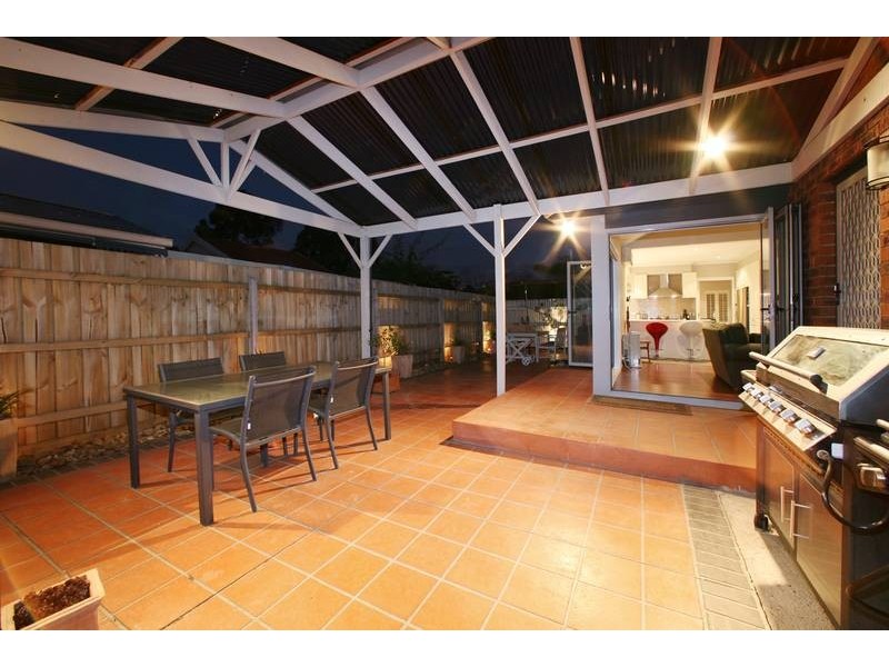 17 Taylors Lane, Rowville VIC 3178