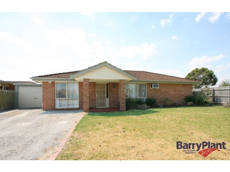 76 Lakeview Avenue, Rowville VIC 3178