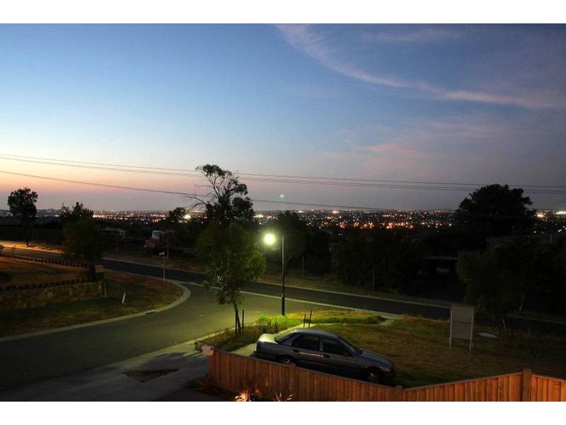 2 Hayes Court, Lysterfield VIC 3156