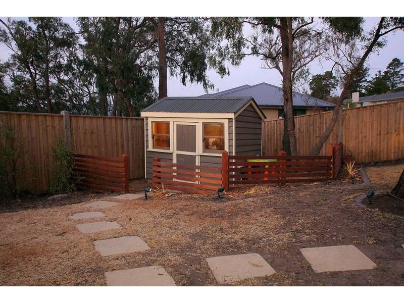 2 Hayes Court, Lysterfield VIC 3156