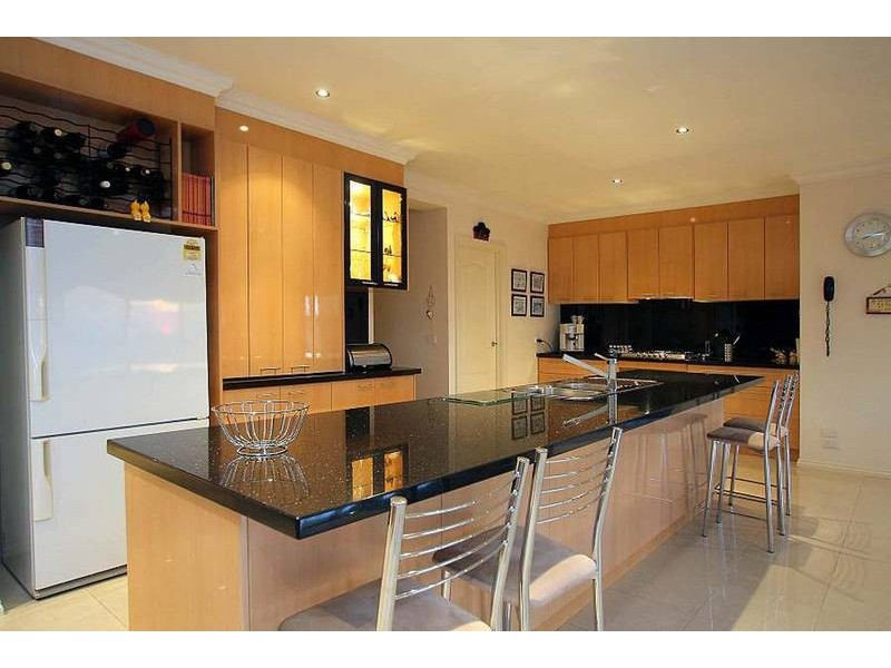 6 Nocera Place, Rowville VIC 3178