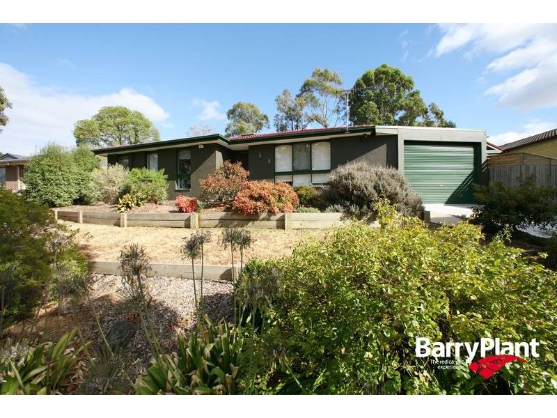 8 Sabre Court, Ferntree Gully VIC 3156