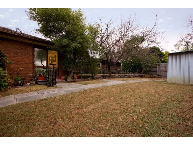 21 Malmsbury Crescent, Rowville VIC 3178