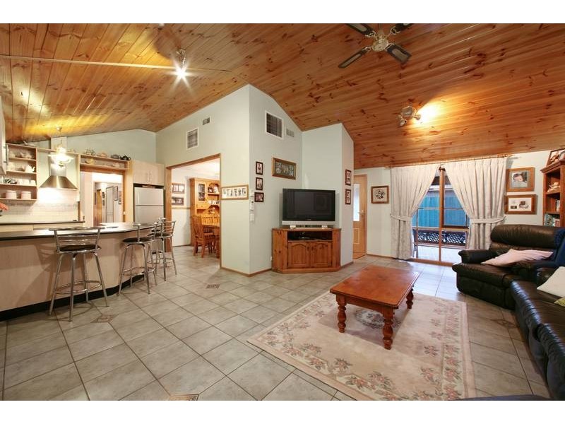 29 Willow Avenue, Rowville VIC 3178