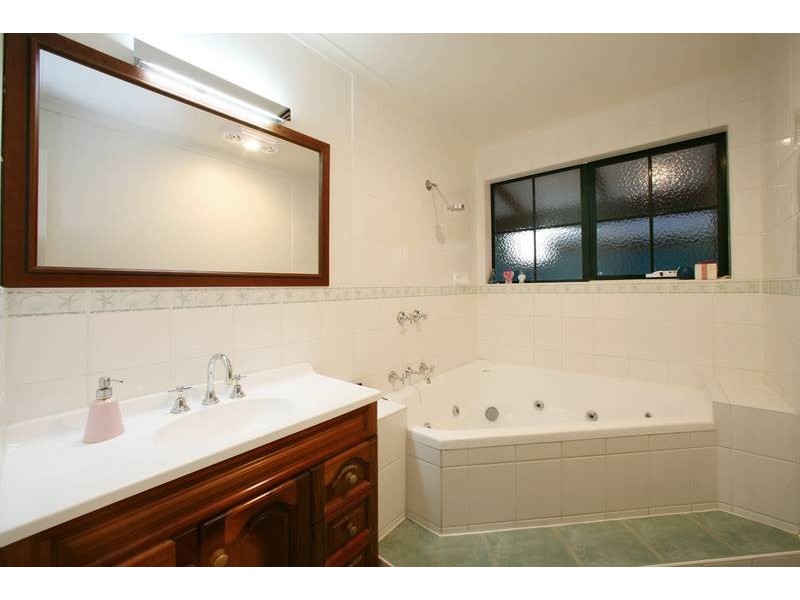 29 Willow Avenue, Rowville VIC 3178