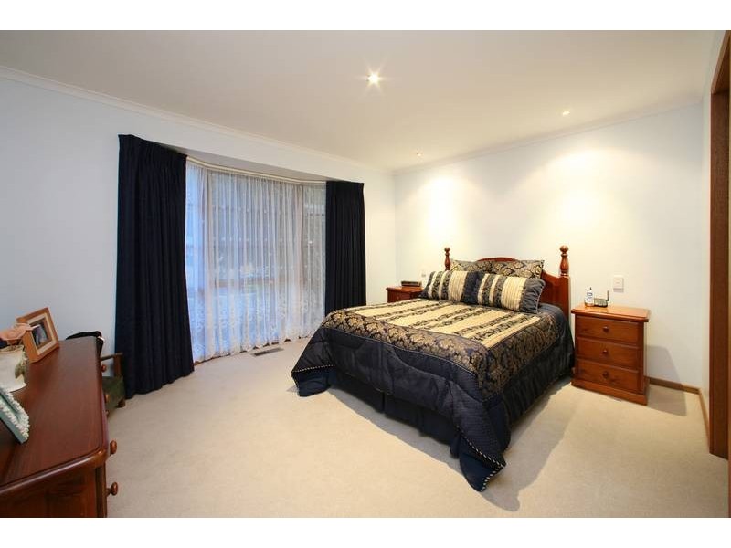 9 Happy Valley Court, Rowville VIC 3178