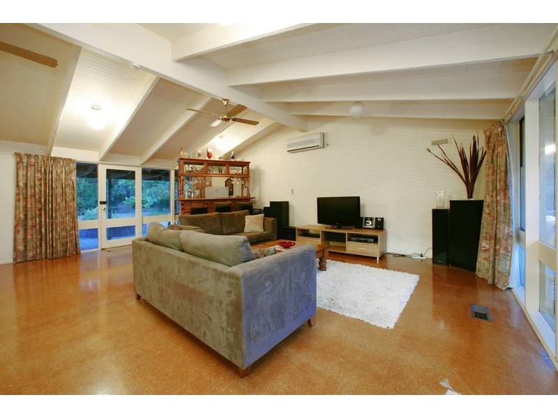 10 Norris Road, Rowville VIC 3178