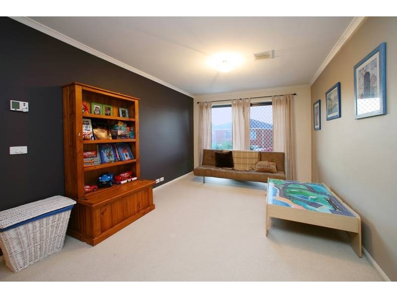 6 Irons Close, Rowville VIC 3178