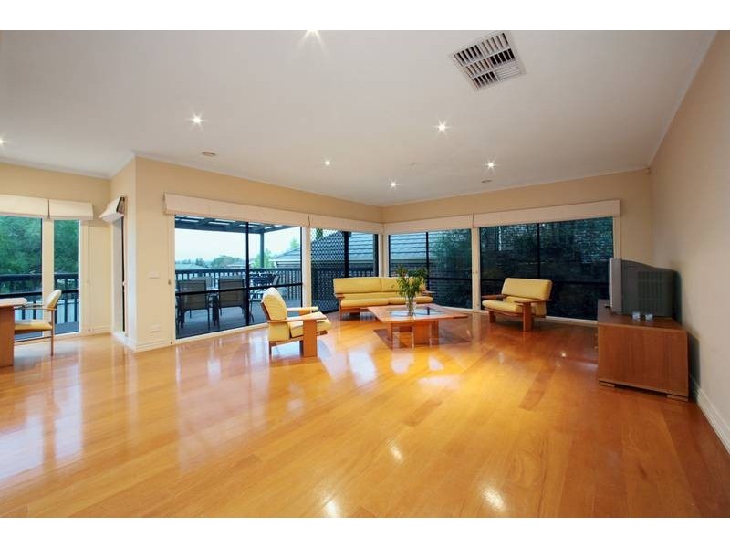 16 The Briars, Lysterfield VIC 3156