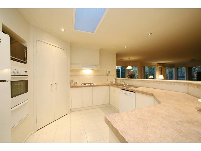 23 Teofilo Drive, Lysterfield VIC 3156