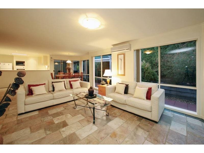 23 Teofilo Drive, Lysterfield VIC 3156