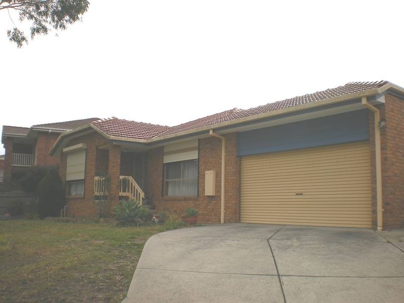 24 Woodside Drive, Rowville VIC 3178