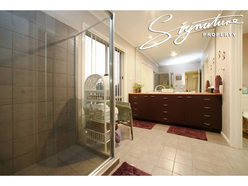 19 Hume Drive, Lysterfield VIC 3156