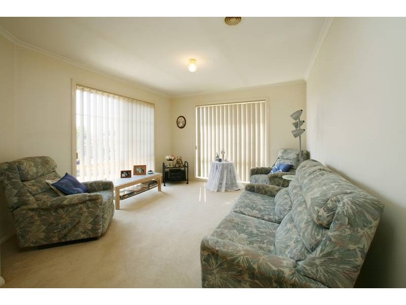 1/121 Murrindal Drive, Rowville VIC 3178