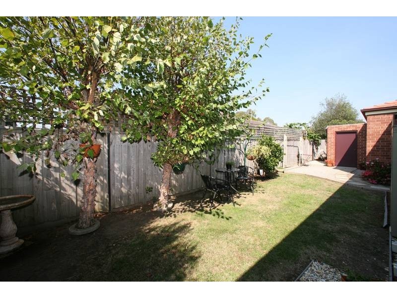 1/121 Murrindal Drive, Rowville VIC 3178