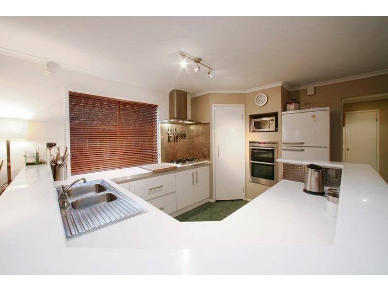 12 Comfort Close, Rowville VIC 3178