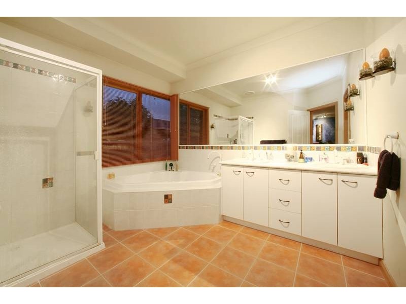 5 Gale Court, Lysterfield VIC 3156