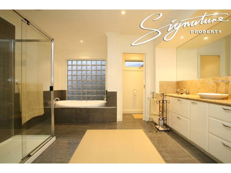 10 Perceval Court, Lysterfield VIC 3156