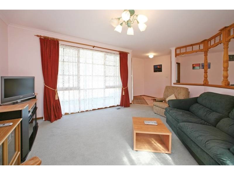 151 Karoo Road, Rowville VIC 3178