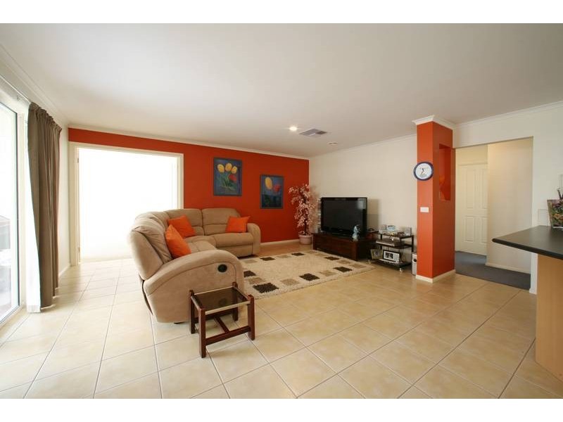 47 Langhorne Crescent, Rowville VIC 3178