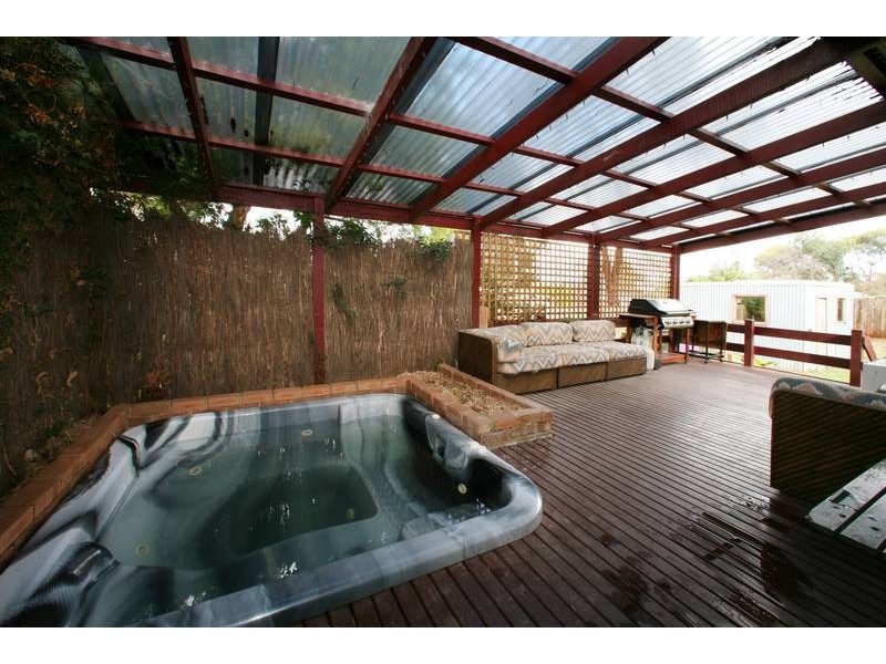 1336 Stud Road, Rowville VIC 3178