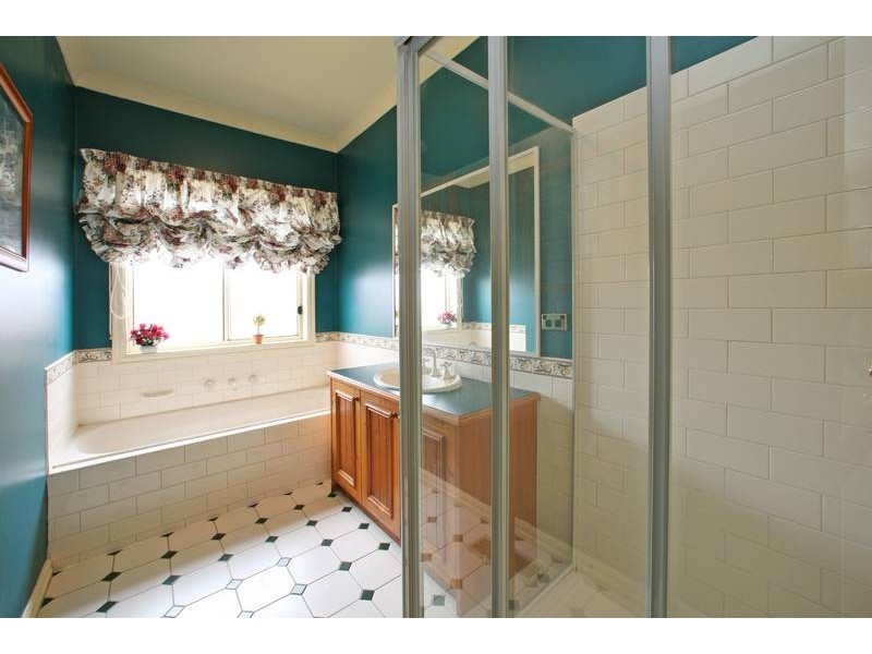 3 Kilcatten Rise, Rowville VIC 3178