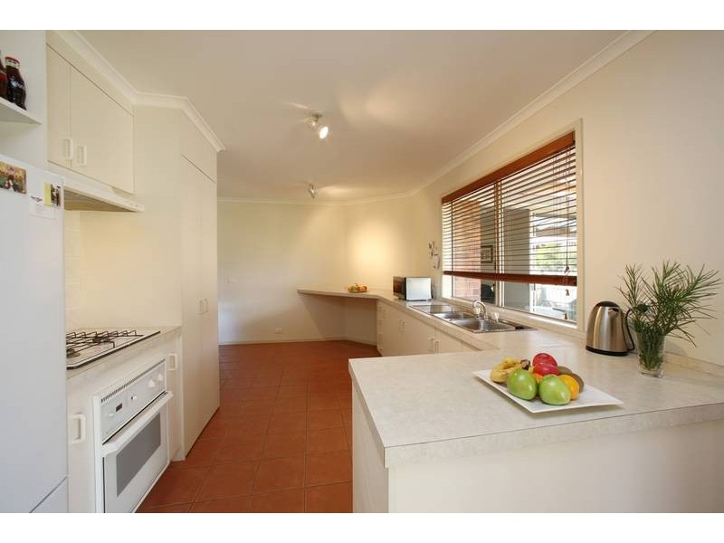 17 The Fairway, Rowville VIC 3178