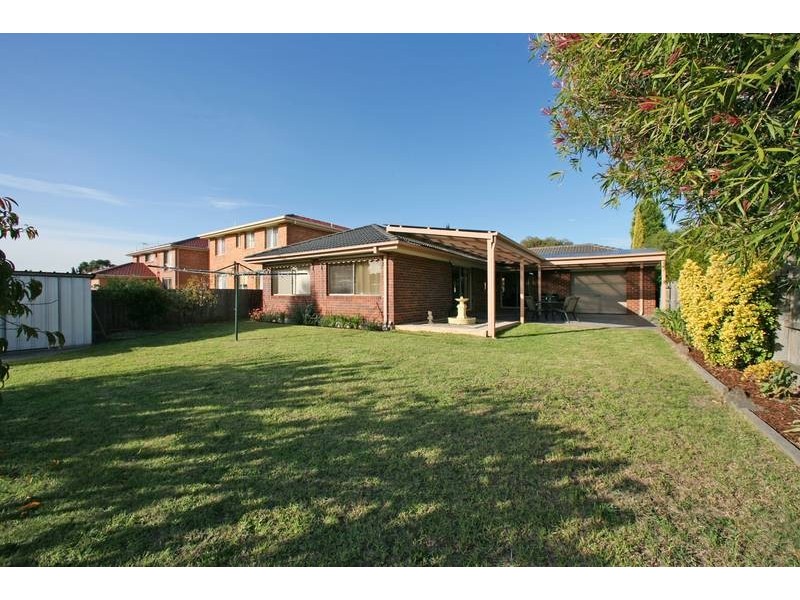 17 The Fairway, Rowville VIC 3178