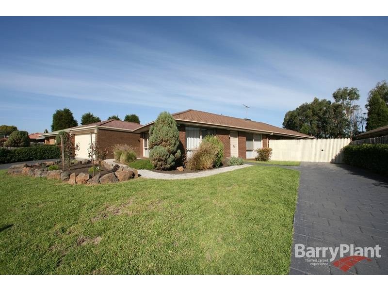154 Waradgery Drive, Rowville VIC 3178