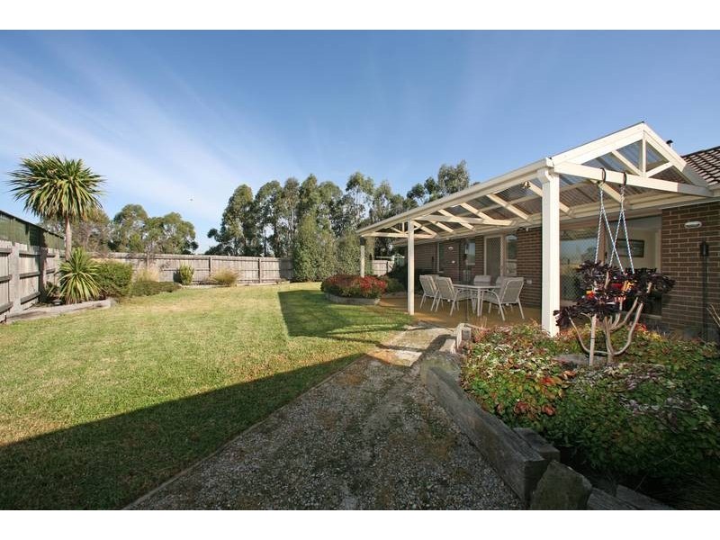 154 Waradgery Drive, Rowville VIC 3178