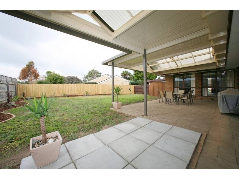 5 Wyola Court, Rowville VIC 3178