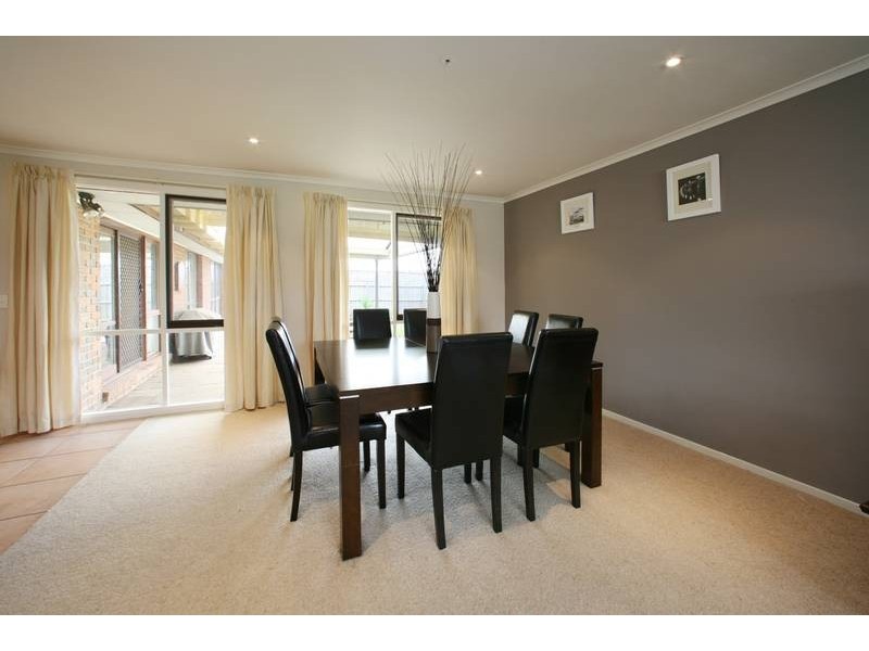 5 Wyola Court, Rowville VIC 3178