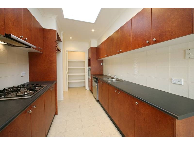 2 Parklane Way, Rowville VIC 3178