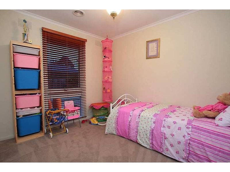 82 Stud Road, Wantirna VIC 3152