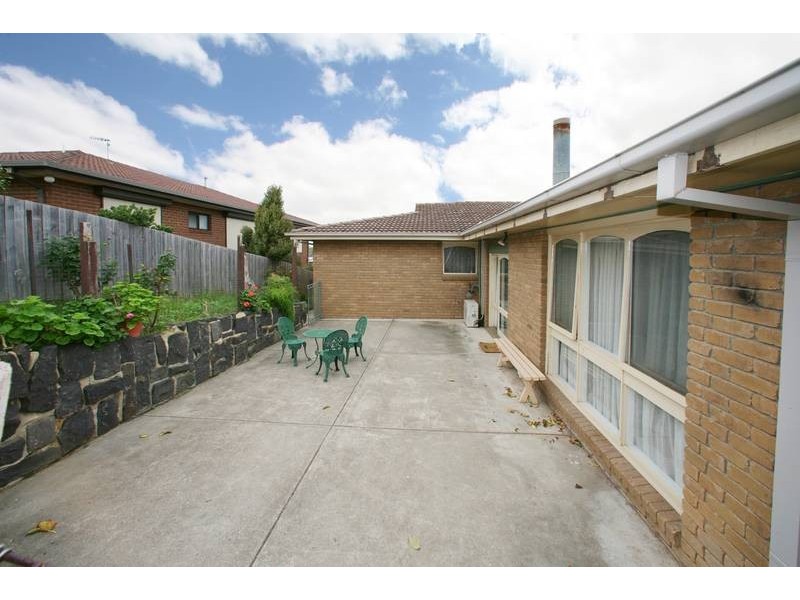 20 Allora Avenue, Ferntree Gully VIC 3156