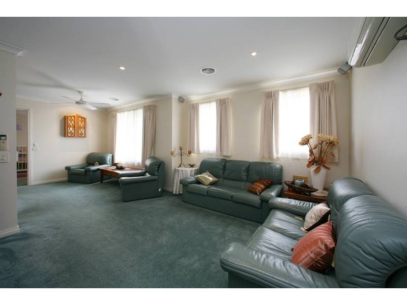 4 Cullinan Court, Ferntree Gully VIC 3156