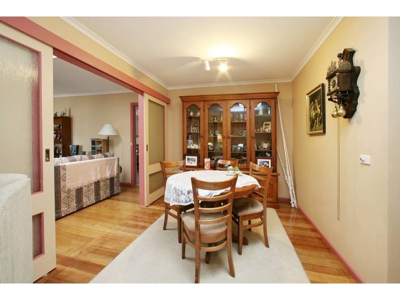 24 Hooker Road, Ferntree Gully VIC 3156