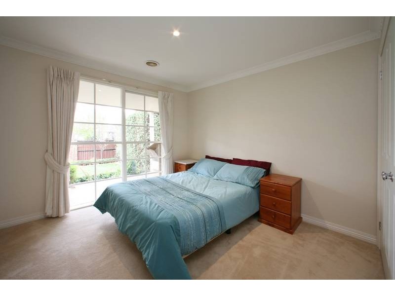 18 Goulburn Drive, Rowville VIC 3178